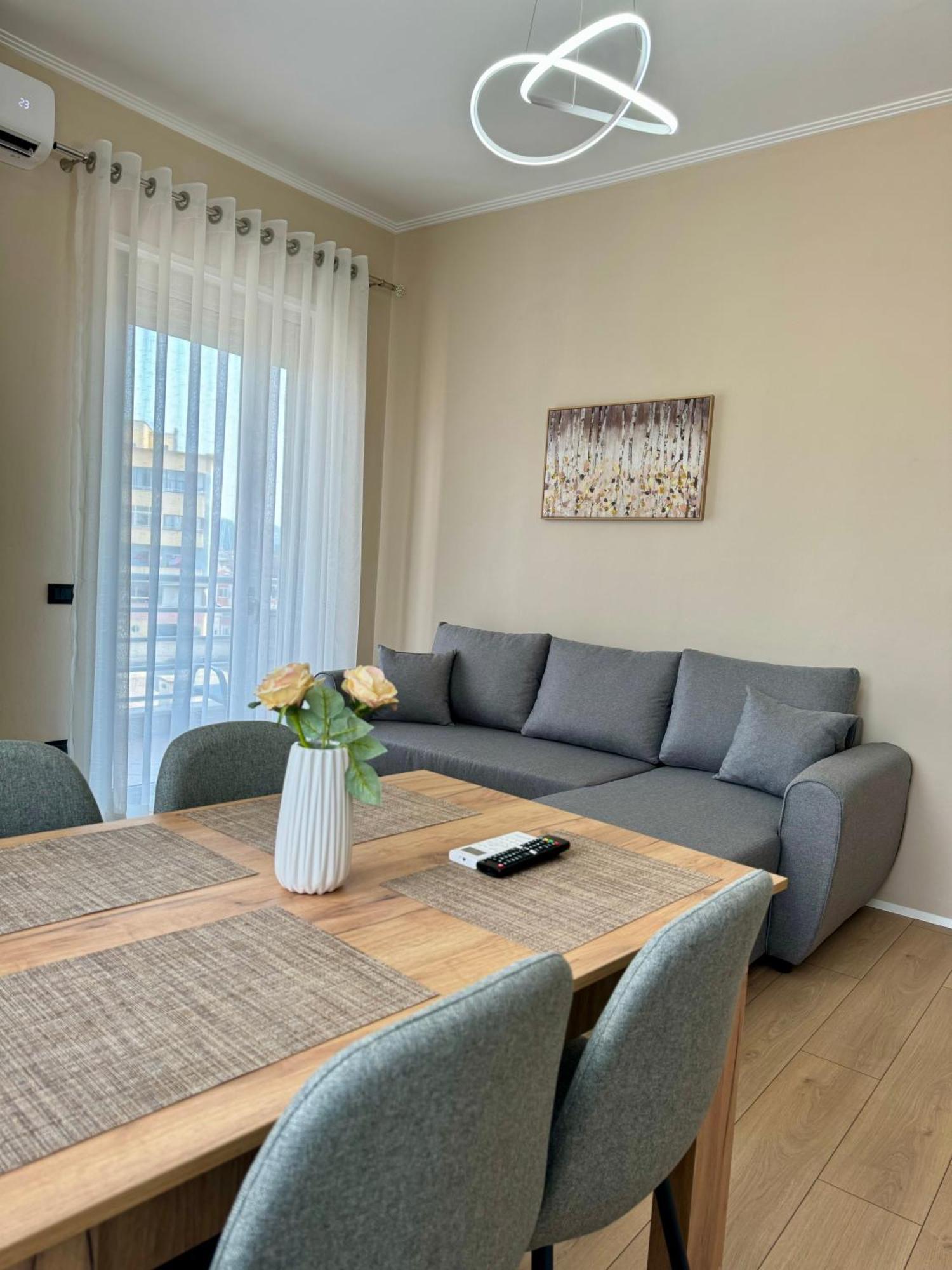 New Bazaar Cozy 4 * Tirana