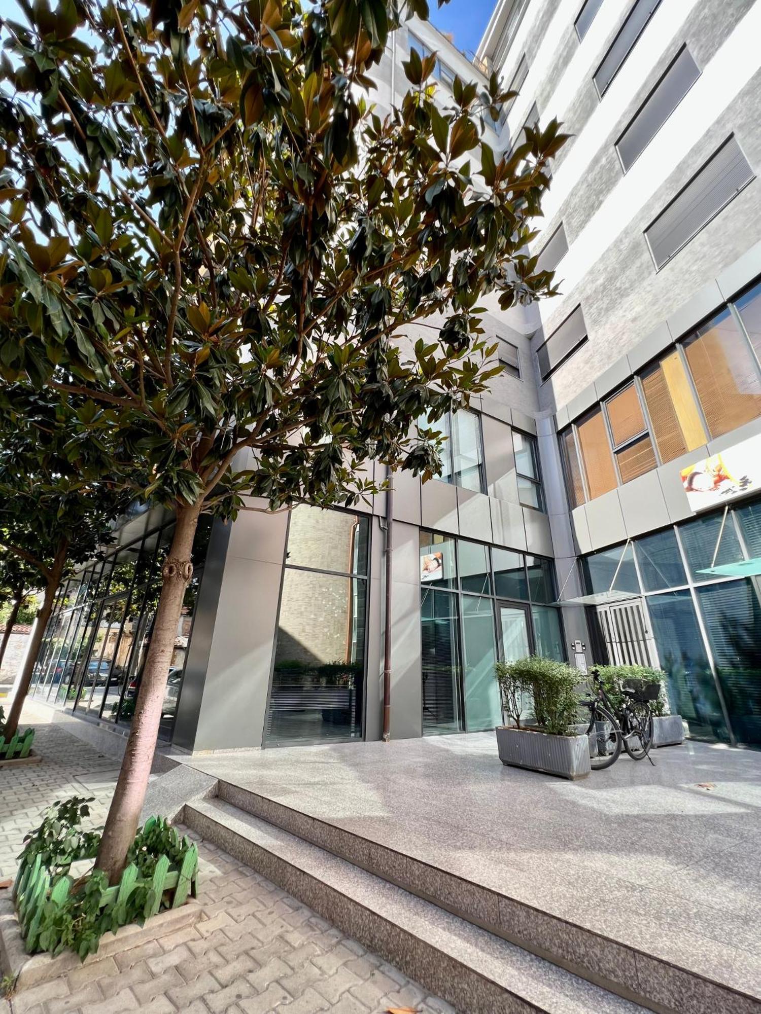 New Bazaar Cozy 4 * Tirana